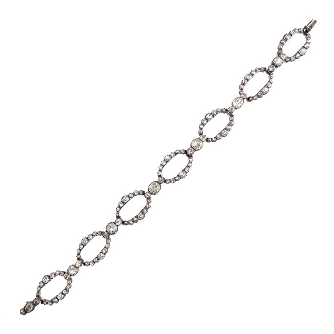 Diamond openwork oval cluster bracelet | MasterArt